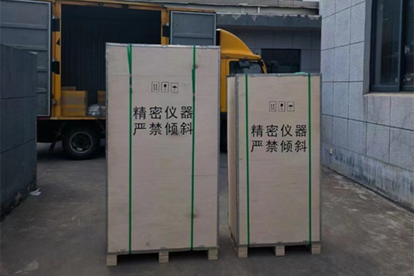 河南某医药公司采购的制冷控温系统出厂发货