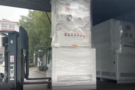 加热控温装置使用前，请阅读并理解操作手册