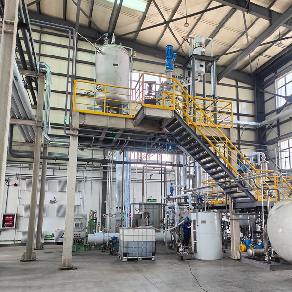 华人策略celue防爆一拖二温控系统设备实拍图5